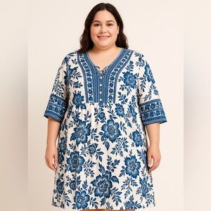 BloomChic Navy and White Floral Dress